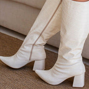 Bota Feminina Cano Longo Branca Montaria Country Bico Fino