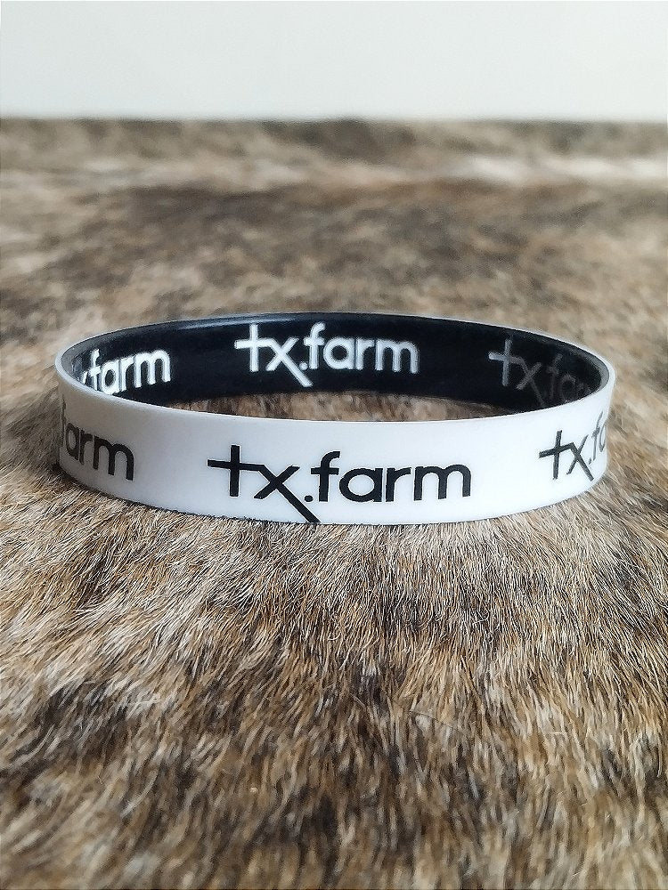 Pulseira Country Texas Farm Silicone Dupla Preto e Branco