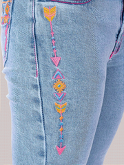 Calça Jeans Feminina Bordada Country Intuition Texas Farm