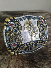 Fivela Master Bucking Bull Rider Country Dourada Cowboy